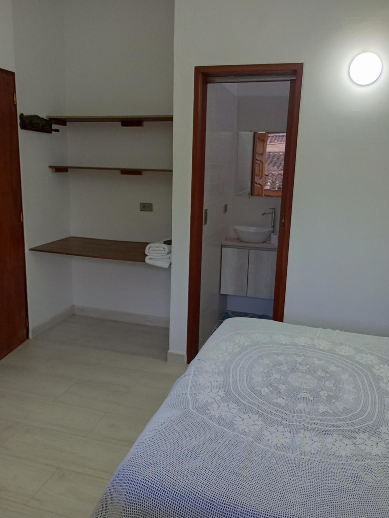 Hostal Famihotel Fundadores Jardín Dış mekan fotoğraf