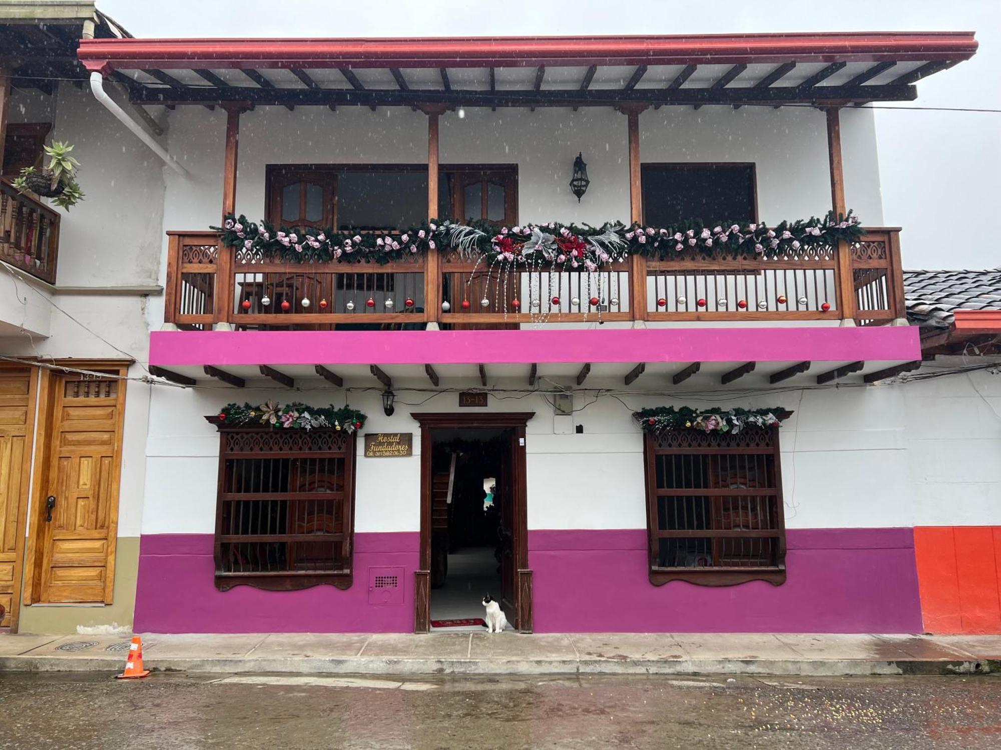 Hostal Famihotel Fundadores Jardín Dış mekan fotoğraf